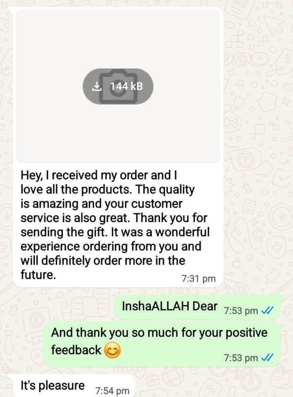 Sara T. - Miss Rose customer review photo